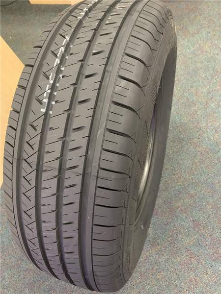 225/60R17 ATLAS PARALLER 4X4 HP 99H M+S 480AB ***55K***