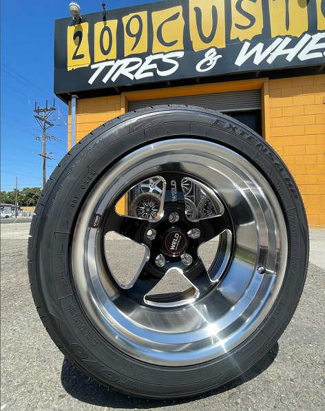 17" WELD VENTURA 17X11 5X127 FOR OBS CHEVY AND C-10 WITH 315-35-17 TOYO TIRES