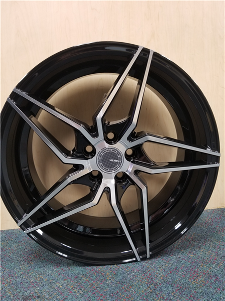 VELSEN WHEEL 101 17X7.5+38 5X114.3 C.B-73.1 B+M(U)
