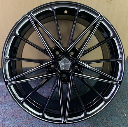 VELSEN WHEEL 608-M 18X8+38 5X114.3 C.B-73.1 B+MW