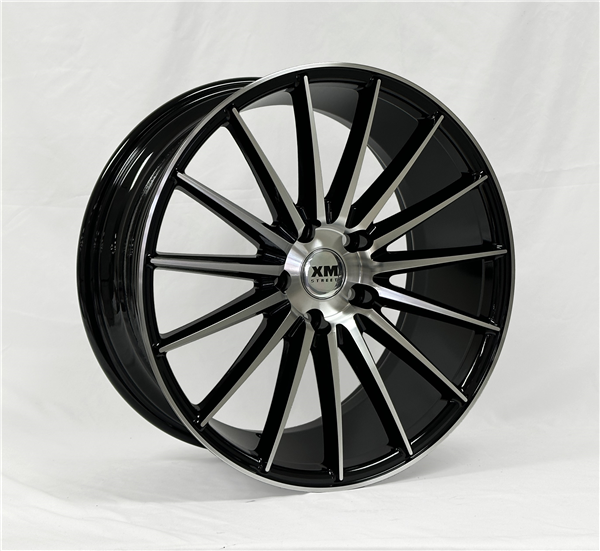 XM STREET XM-810 18X8+35 5X108 C.B 74.10 BLACK MACHINE FACE