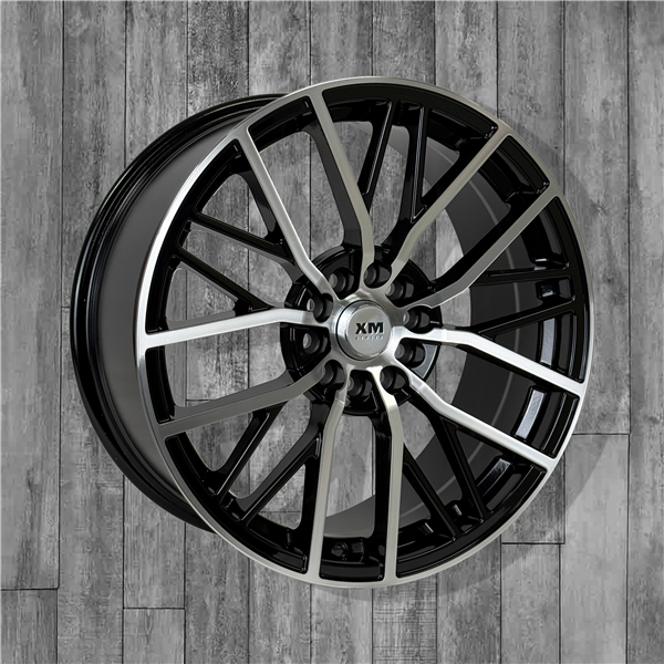 XM STREET XM-817 18X8+40 5X114.3+5X120 C.B 73.10 BLACK MACHINE FACE