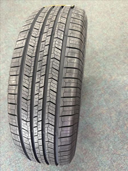 235/60R17 APLUS PERFORMANCE SUV/CUV HT1 102H M+S 620AA**55K**+RH
