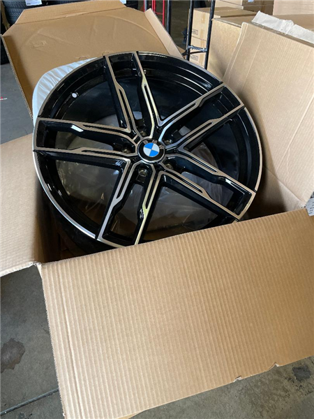 BMW REPLICA T846 20X8.5 5X120 +35MM 72.6 GLOSS BLACK MACHINED FACE