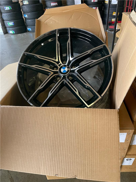 BMW REPLICA T846 20X9.5 5X120 +40MM 72.6 GLOSS BLACK MACHINED FACE