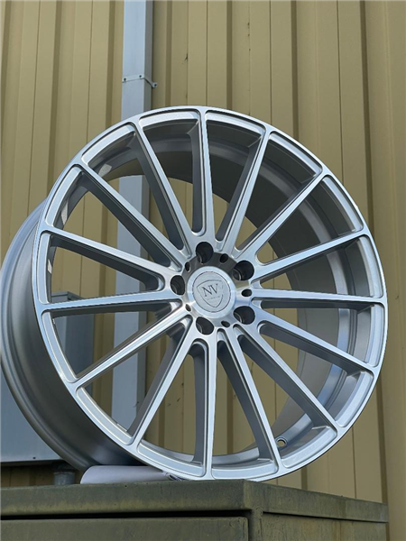 NVX V 20X8.5 5X114.3 SMF 35MM 73.1