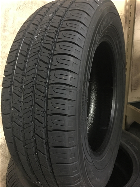 205/65R15 GOODYEAR ASSURANCE ALL-SEASON 94T 600AB 65K BSW