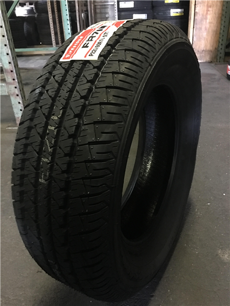 225/60R16 FIRESTONE FR710 97T **MARKET ST **