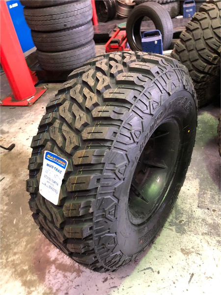 LT285/55R22 MAXTREK MUD TRAC 124/121Q M/T 10PLY