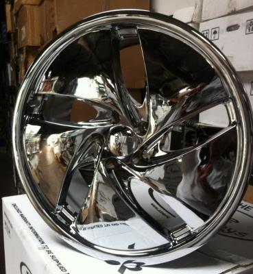 PANTHER-141C 18X8 5X100 +40 C.B 73.1