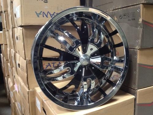 YL-738 CHROME W/ BLACK INSERTS 20X8.5 BLANK +15 *CALL FOR DRILLING BOLT PATTERN*