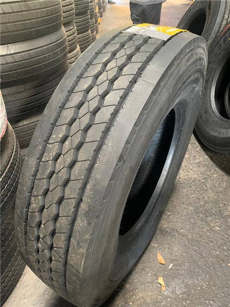 245/70R19.5 16PR LAND GOLDEN LG900 **A/P** STEER