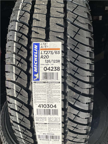 LT275/65R20/10 PLY MICHELIN DEFENDER LTX AT2 126/123R ORWL