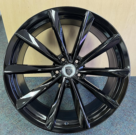 [B982006B] BORGHINI B98-M 20X8.5+35 5X114.3 C.B-73.1 B ALL BLACK