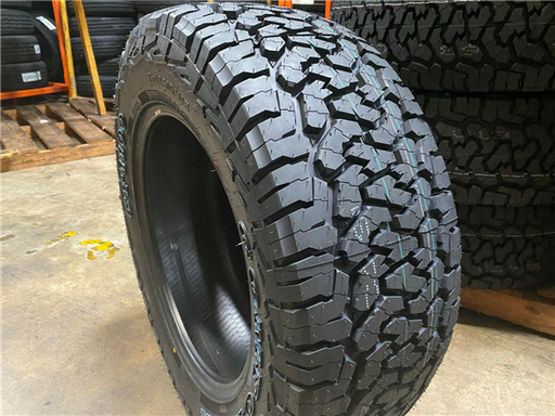 [SN142701] LT265/70R18 COMFORSER CF1100 124/121S 10PLY
