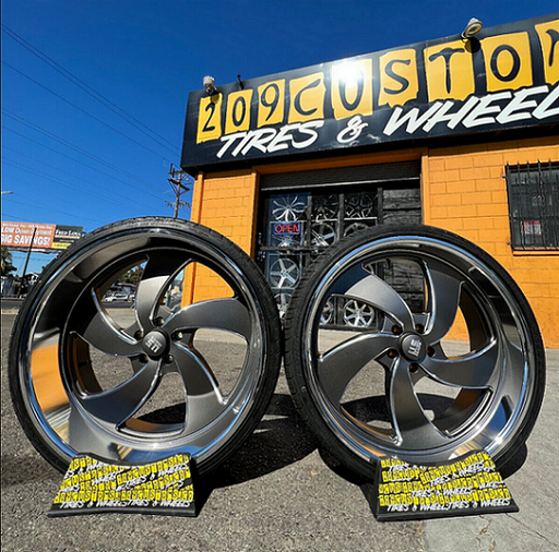 Set of 4 24" US MAGS DESPERADO U133 24x9 + 24x10 5X127 5X5 C-10 OBS 1500 (TIRES INCLUDED)