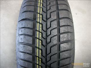 [1200035472] 195/45ZR16 FORCEUM D700 84W XL 300AA**
